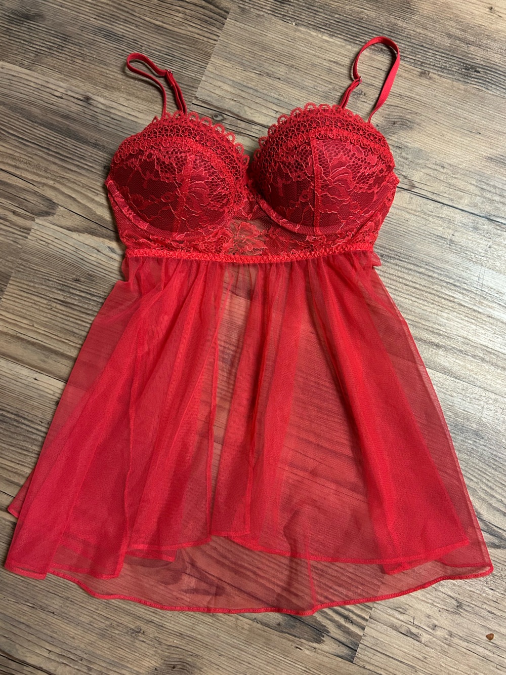 Victorias Secret Floral Lace Babydoll NWT 34C Red Sheer Romantic Coquette